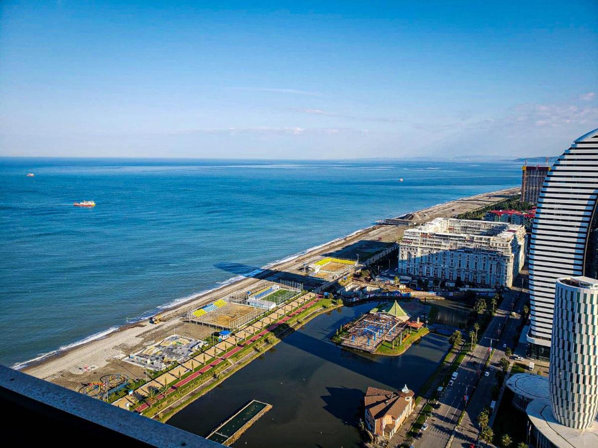 Orbi Batumi City Beach View Hotel Экстерьер фото
