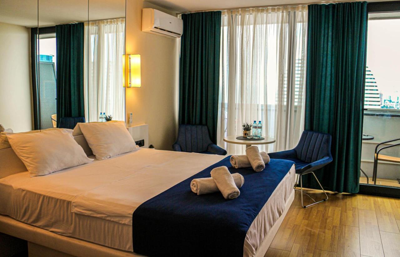 Orbi Batumi City Beach View Hotel Экстерьер фото