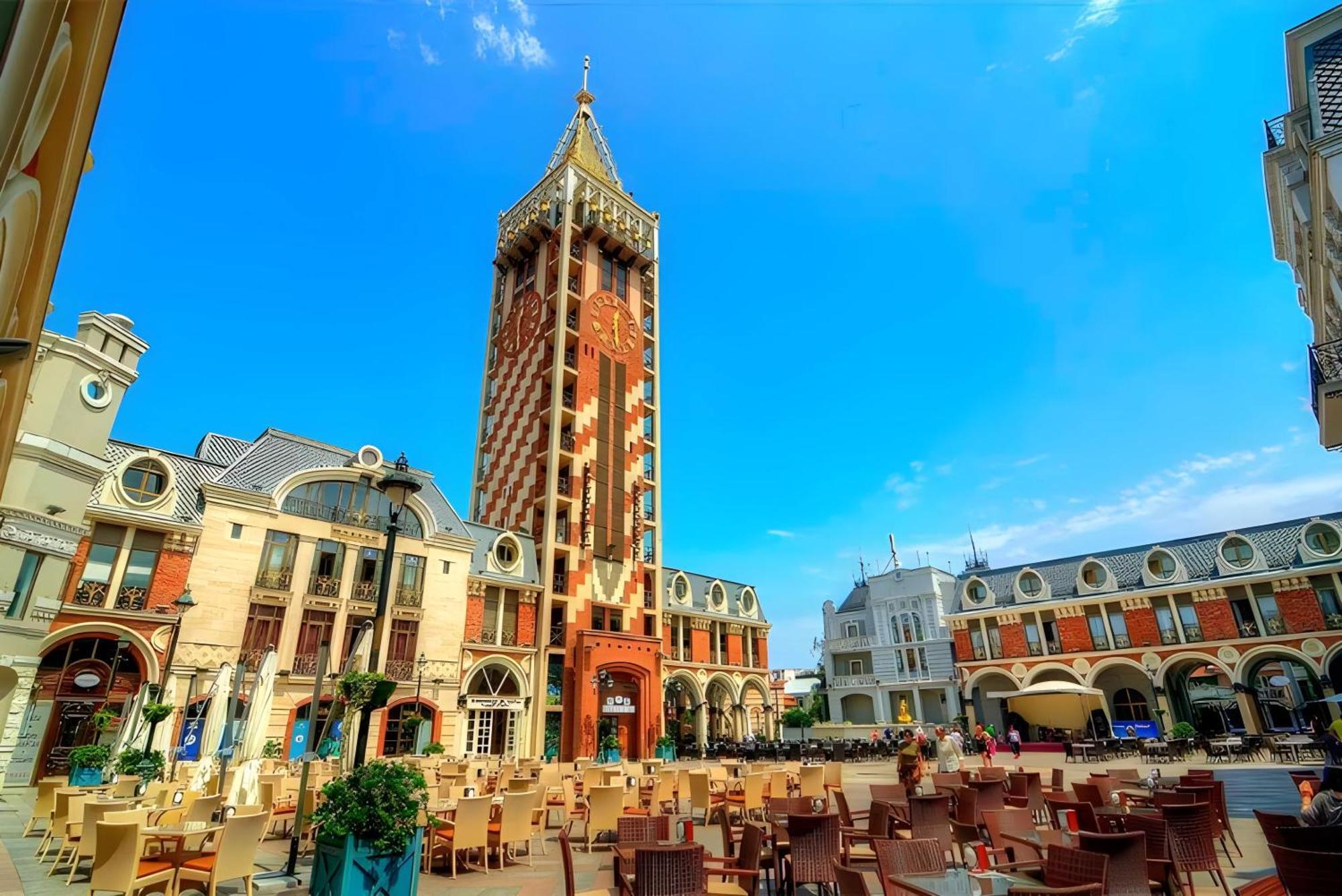 Orbi Batumi City Beach View Hotel Экстерьер фото
