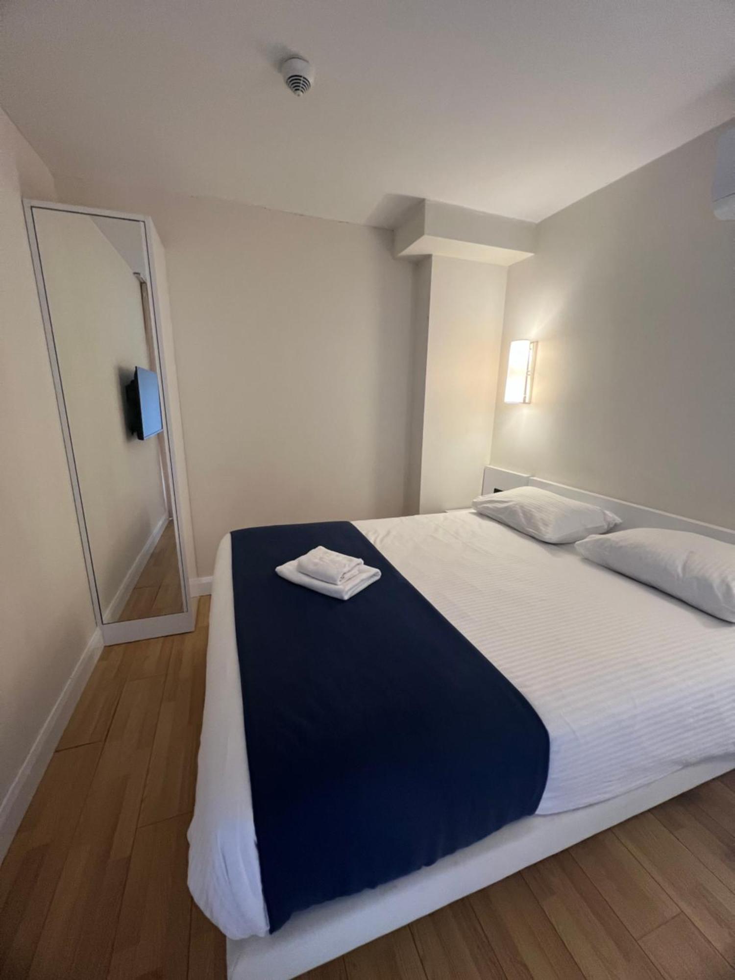 Orbi Batumi City Beach View Hotel Экстерьер фото