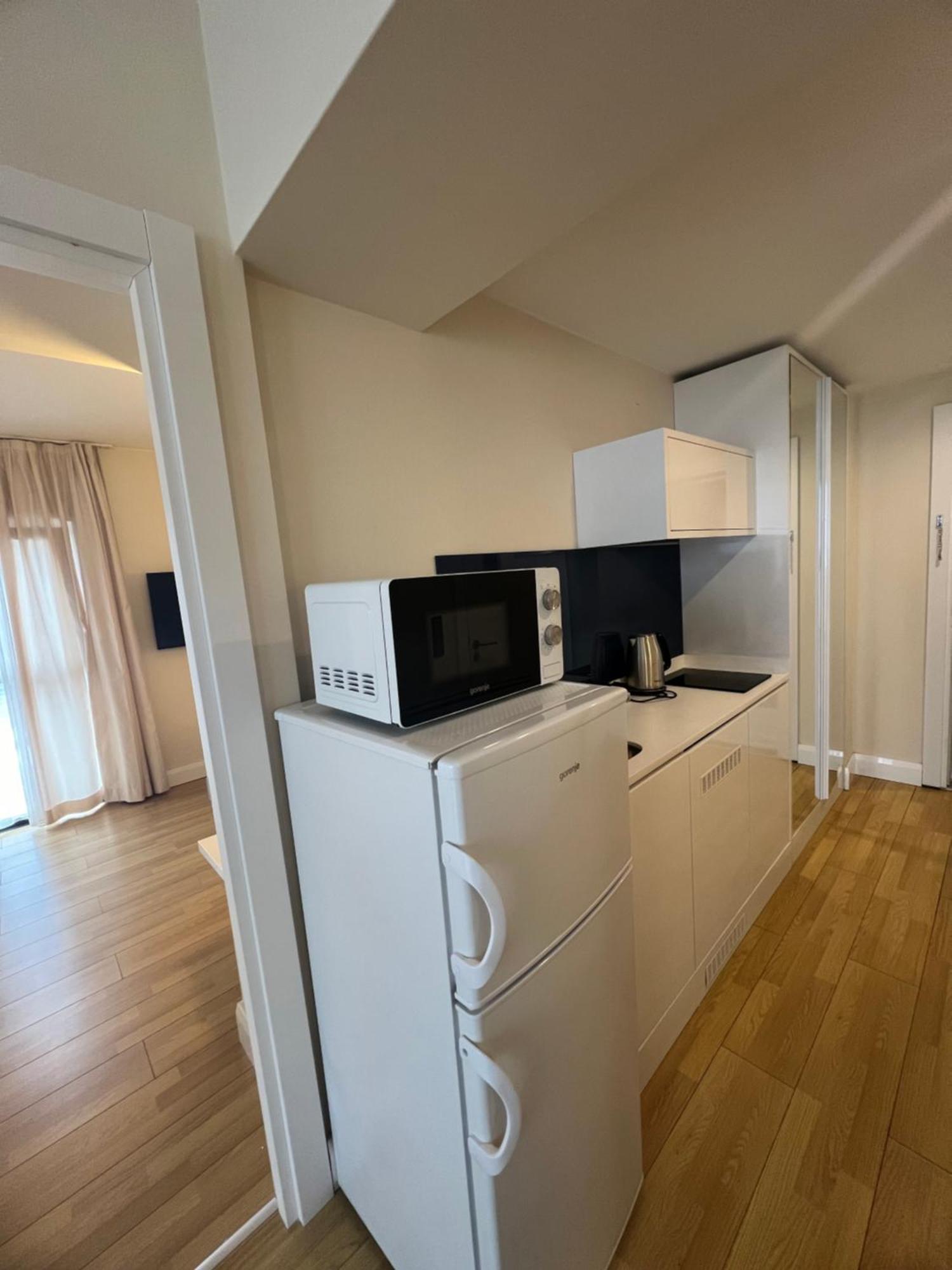 Orbi Batumi City Beach View Hotel Экстерьер фото