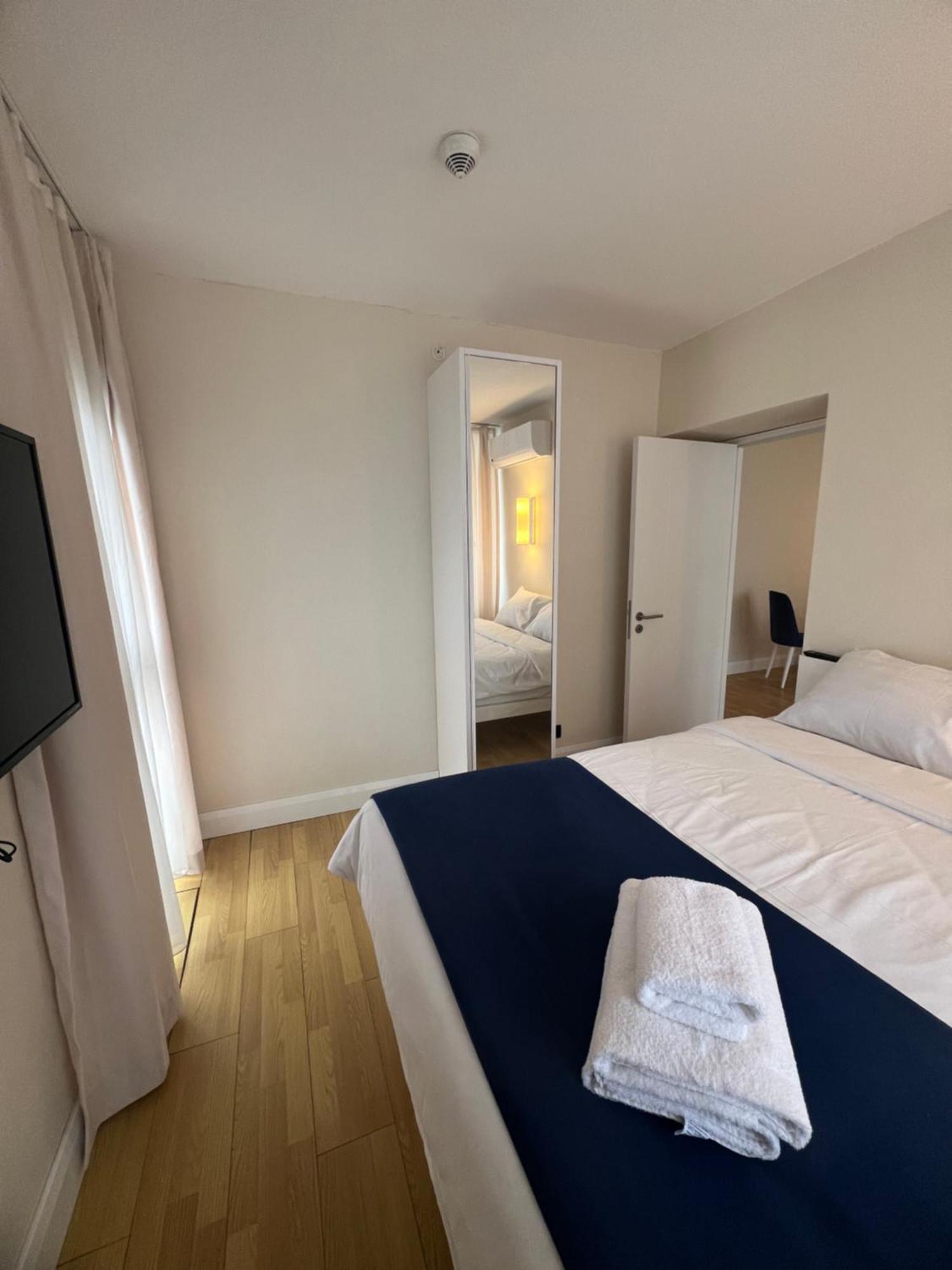 Orbi Batumi City Beach View Hotel Экстерьер фото